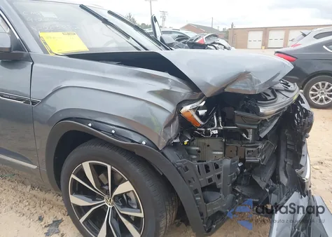 2025 Volkswagen Atlas Cross Sport 2.0T Sel Premium R-Line из США, поврежденный, VIN 1V2FE2CA5SC203882